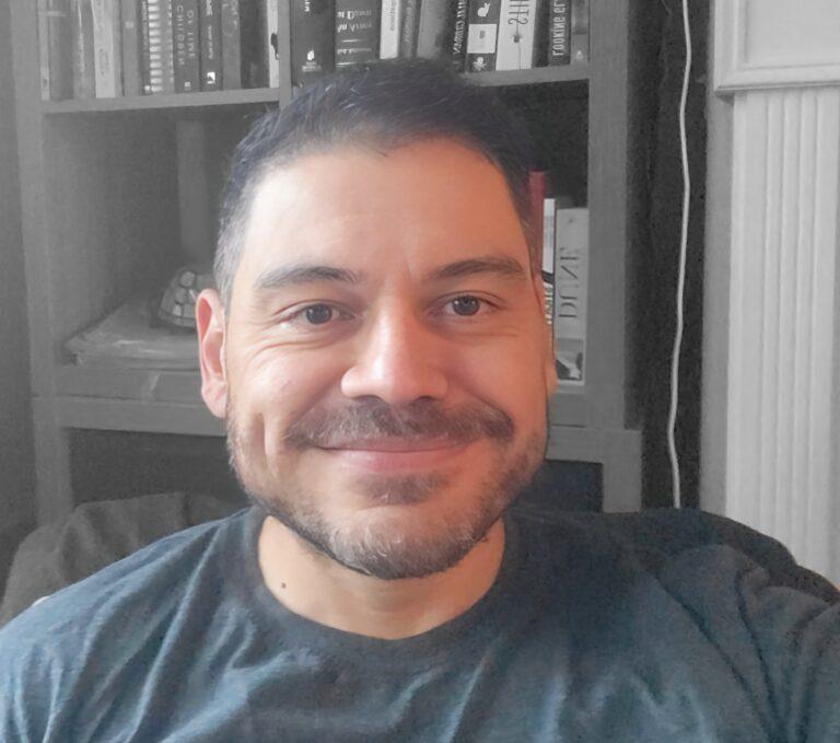 Enrique Alvarado